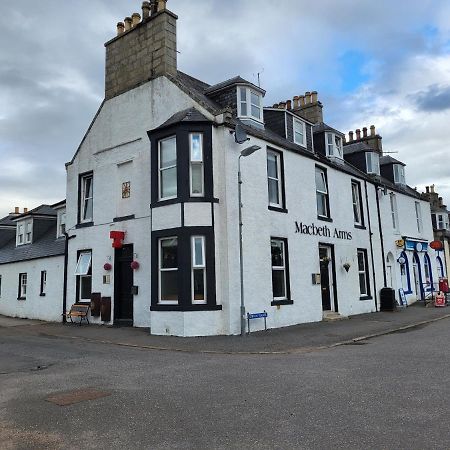 Macbeth Arms Bed & Breakfast Lumphanan Exterior photo
